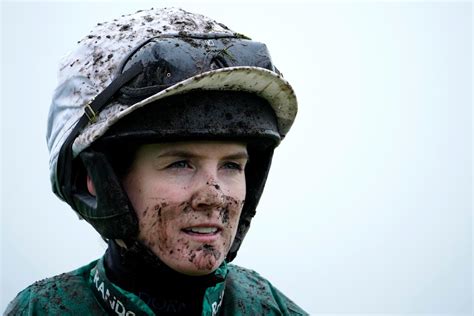 aintree grand national 2023 race card.